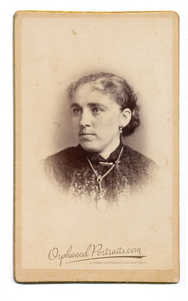 OrphanedPortraits-120514-5f