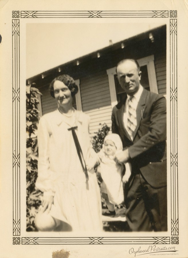 OrphanedPortraits-121214- 16 copy