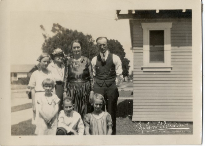 OrphanedPortraits-121214- 22 copy