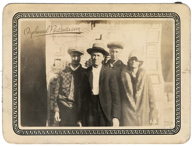 OrphanedPortraits-121814 9 copy